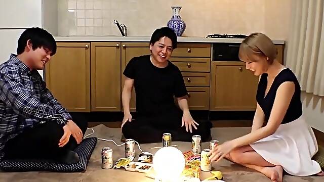 Asian Japanese beauty babes fucked outdoor ca