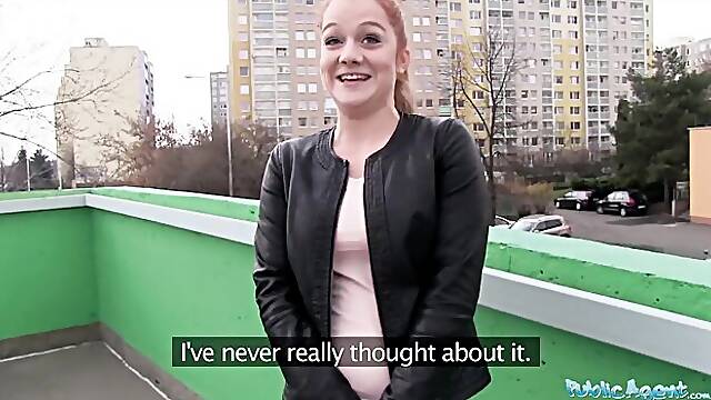 Shaggy floozy - publicagent sex - Public Agent