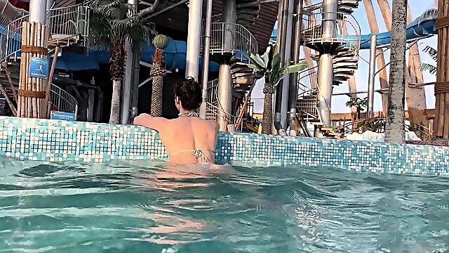 Pick Up In Aquapark With Fast Fuck At Changing Room , Blowjob , Doggy and Cum