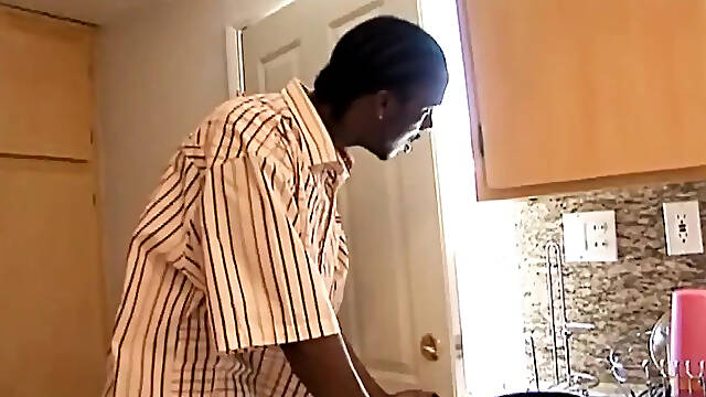 Ebony dong in white twat in hot throat