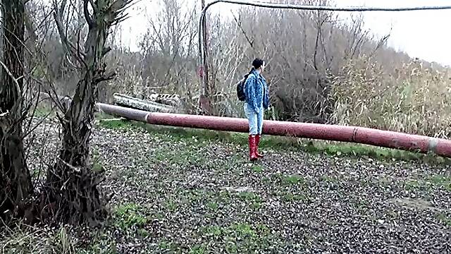 Get stuck in the reeds m