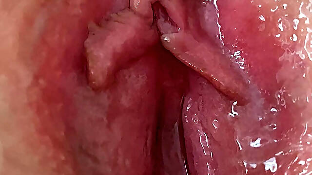 Extreme Close up Wet Pussy and Clit Orgasm