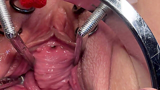 Sklavin S Fucks Her Piss Hole and Cervix at the Same Time
